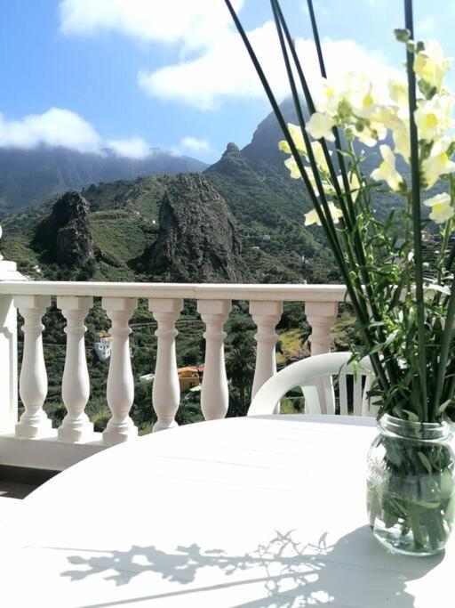 Casa Con Vistas En Hermigua Luaran gambar